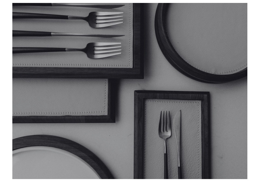 Refined Serving Platters in American Walnut | Monochrom.
